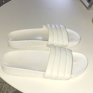 Bamboo slides , women's size 7 , color white.